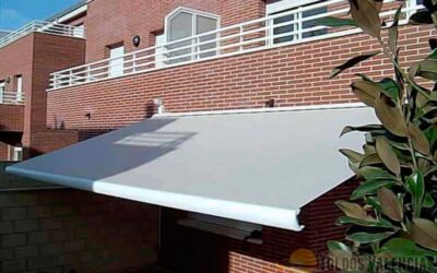 Cómo limpiar su lona de toldo exterior