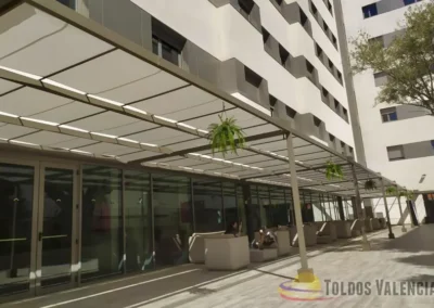 Lonas Entrelazadas para Comercios